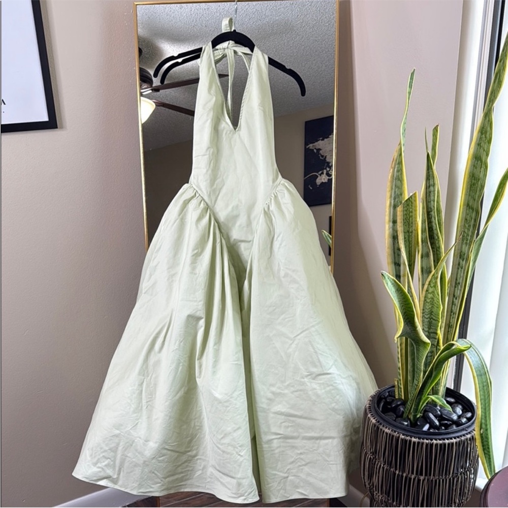 House of CB 'Marilyn' Pistachio Cotton Halter Midi Sundress NWOT - Picture 3 of 4